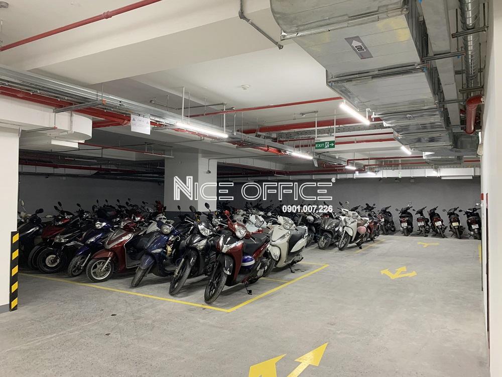 khu-vuc-de-xe-may-tai-newtecons-tower