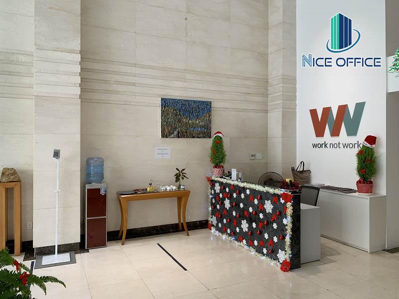 Khu vực lễ tân tại tòa nhà Work Not Work BuildingKhu vực lễ tân tại tòa nhà Work Not Work Building