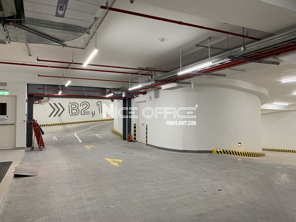 loi-len-xuong-ham-tai-newtecons-tower