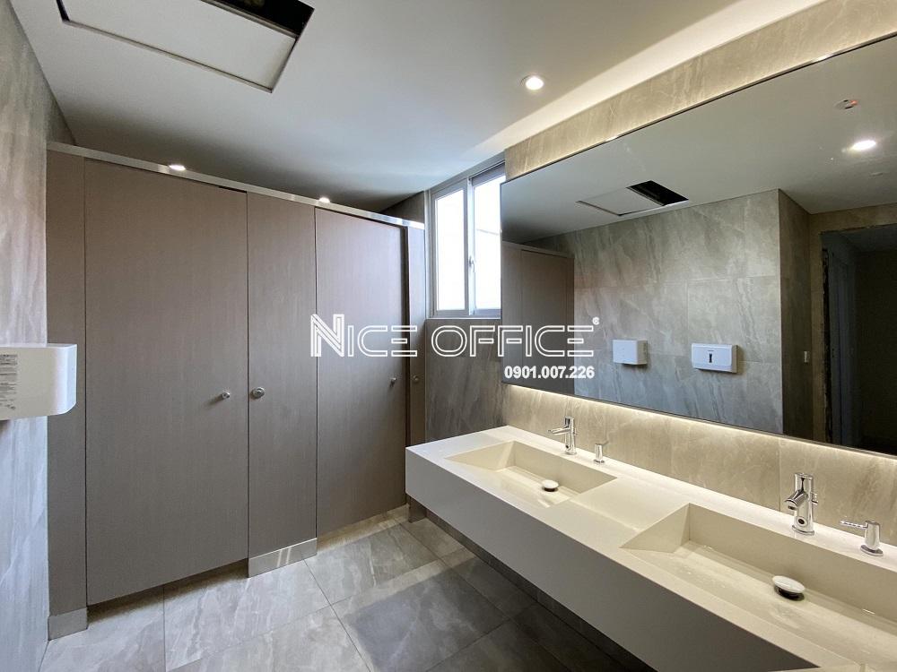 toilet-nam-tai-newtecons-tower