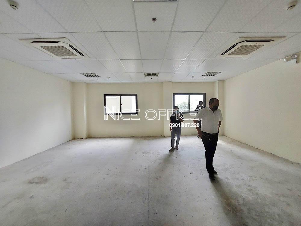 dien-tich-trong-nho-cho-thue-tai-toa-nha-bcons-tower-3