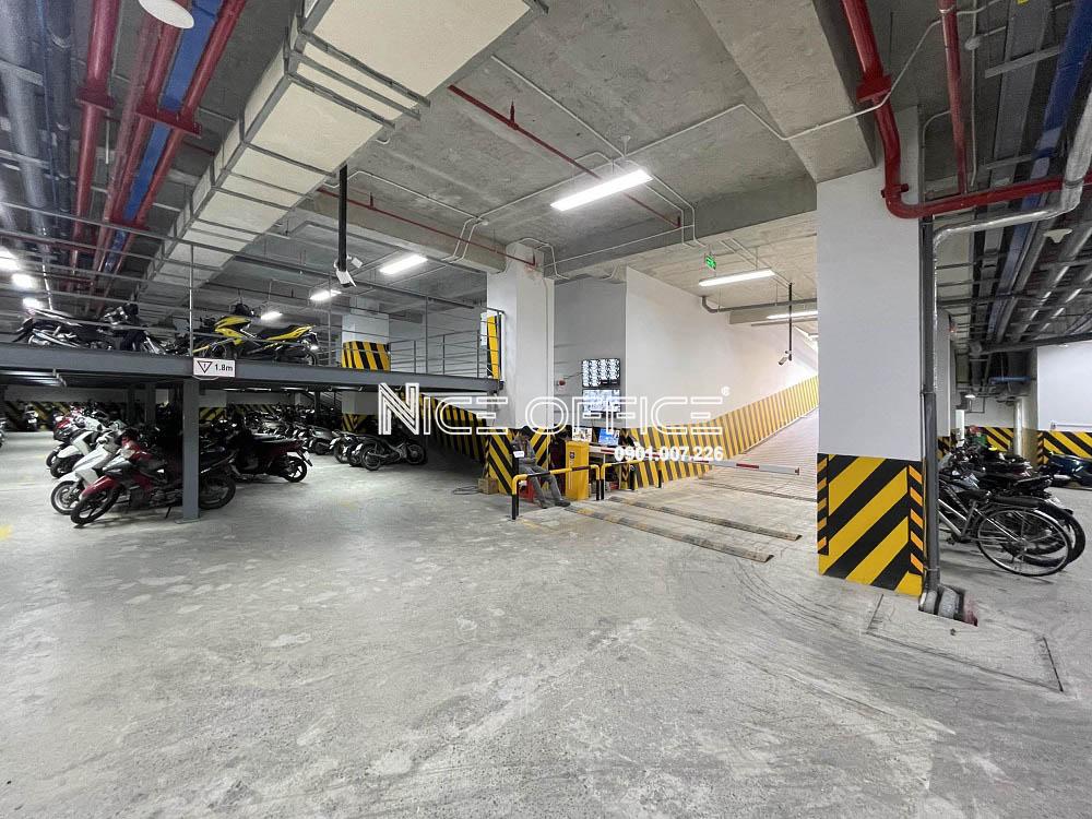 ham-xe-tai-long-tower