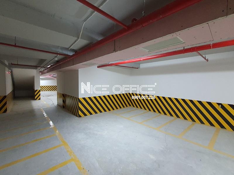 ham-xe-tai-toa-nha-sabay-lam-son