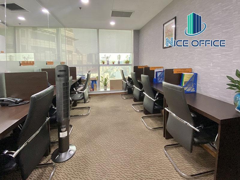 Khu vực chỗ ngồi cố định tại văn phòng trọn gói G Office - Saigon Trade Center