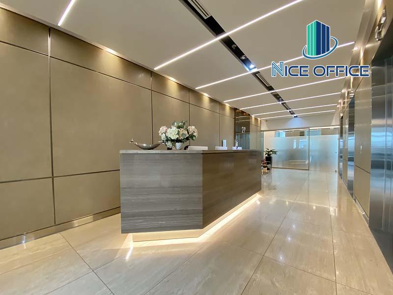 Lễ tân tại văn phòng trọn gói Vietcombank Tower - Ceo Suite
