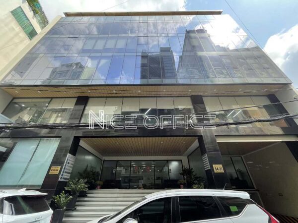 Tòa nhà Moza Building đường Phổ Quang, quận Tân Bình