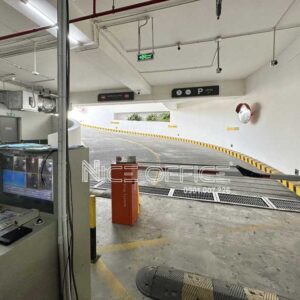 Cổng ra vào hầm tại tòa nhà CII Tower