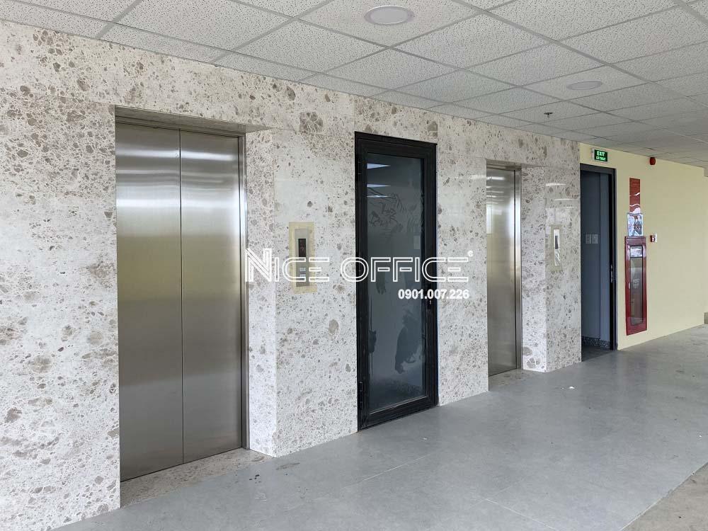 khu-vuc-thang-may-tai-toa-nha-g8-golden-ung-van-khiem-quan-binh-thanh