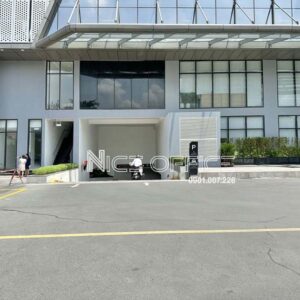 Lối xuống hầm xe tại tòa nhà CII Tower