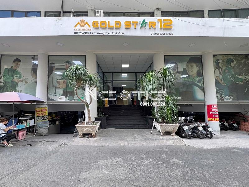 mat-tien-toa-nha-gold-star-12