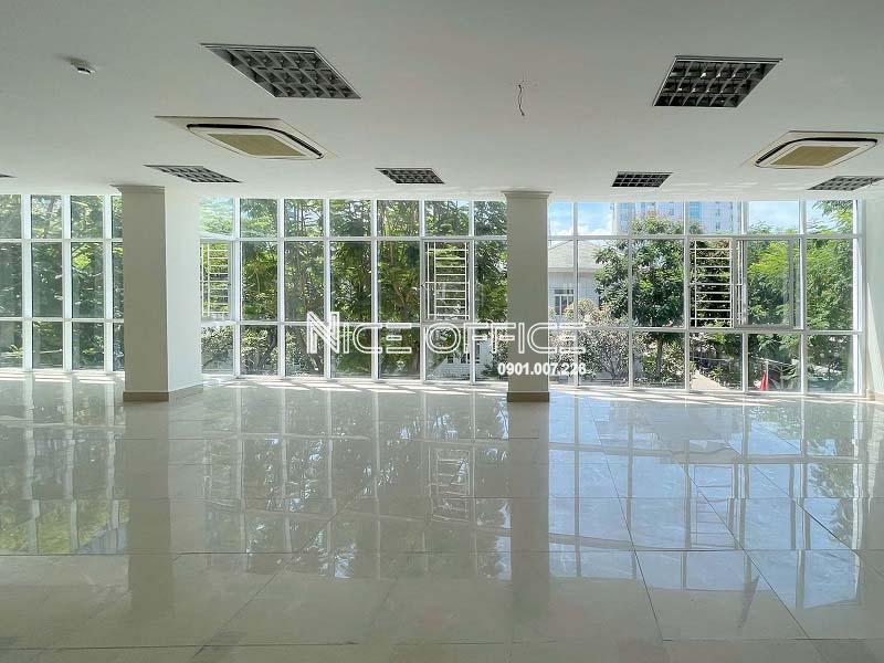 TÒA NHÀ SAIGONBANK BUILDING - Hình ảnh 3