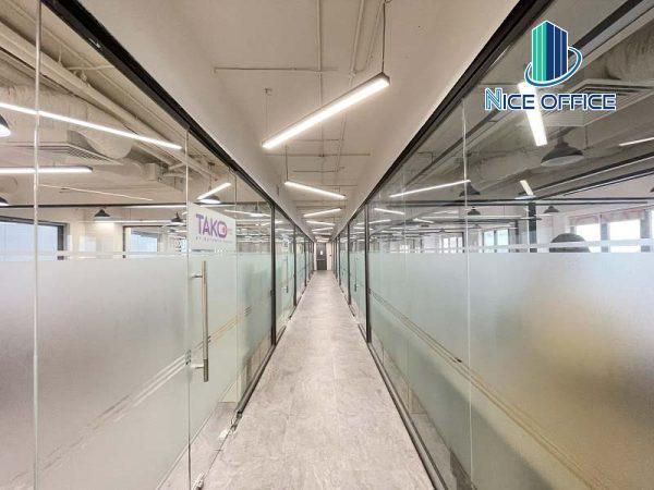 Hành lang chung tại văn phòng trọn gói Bebee Space
