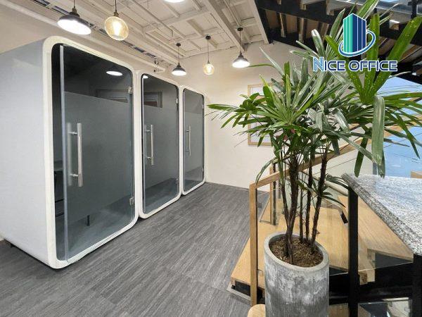 Phòng Phone Booth tại văn phòng trọn gói BeBee Space