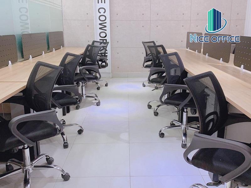 Phòng làm việc 8 chỗ tại văn phòng trọn gói C-Space