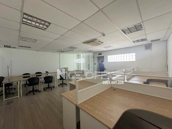 Văn phòng sang nhượng tại tòa nhà Thành Phát Building