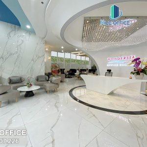 Sảnh trệt tại tòa nhà Wondersea có tiện ích cafe shop rộng rãi