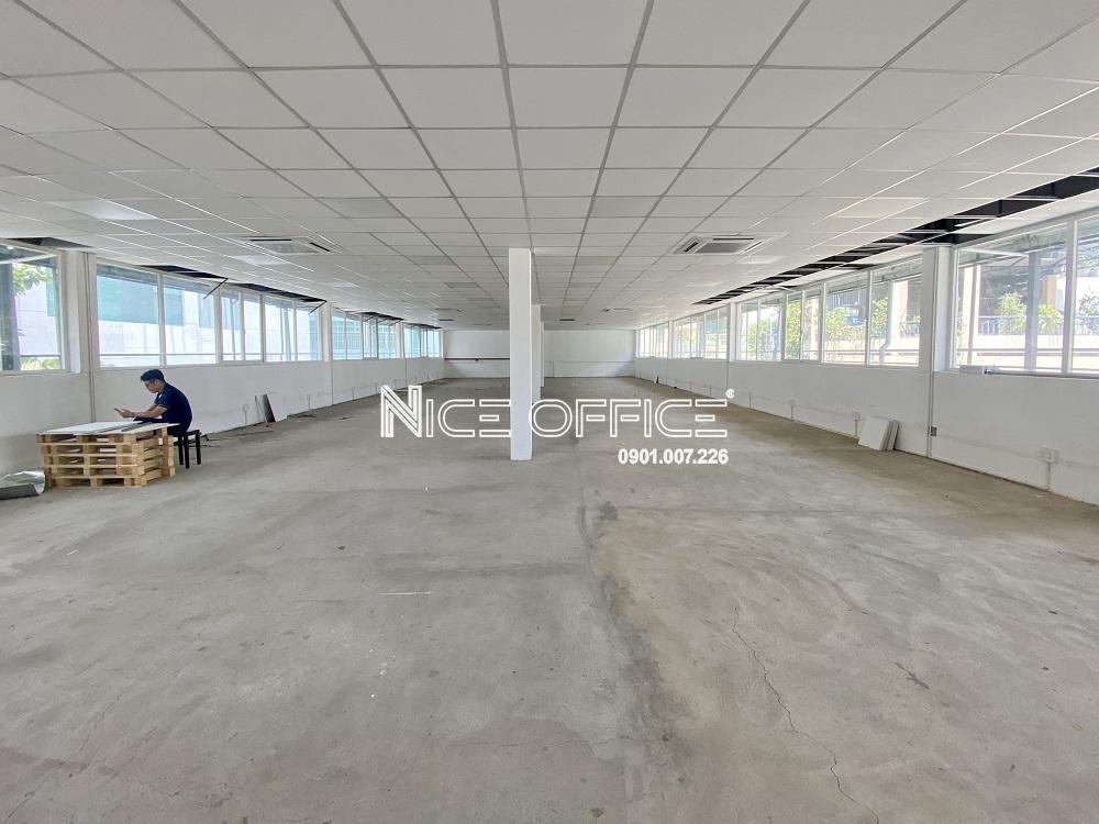 mat-bang-trong-cho-thue-thong-thoang-tai-toa-nha-140b-nguyen-van-troi