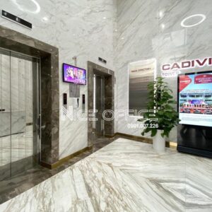 2 thang máy tốc độ cao tại tòa nhà Cadivi Tower