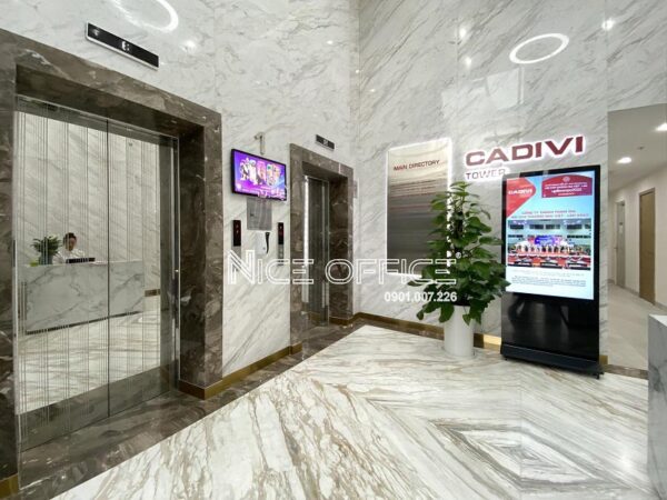 2 thang máy tốc độ cao tại tòa nhà Cadivi Tower