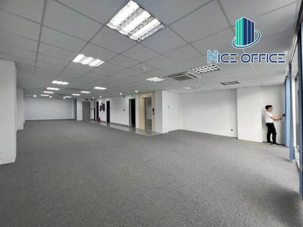 Diện tích trống nguyên sàn tại tòa nhà Head Building