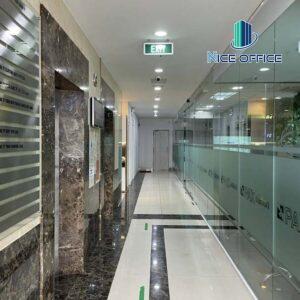 Hành lang chung tại văn phòng trọn gói Pax Station