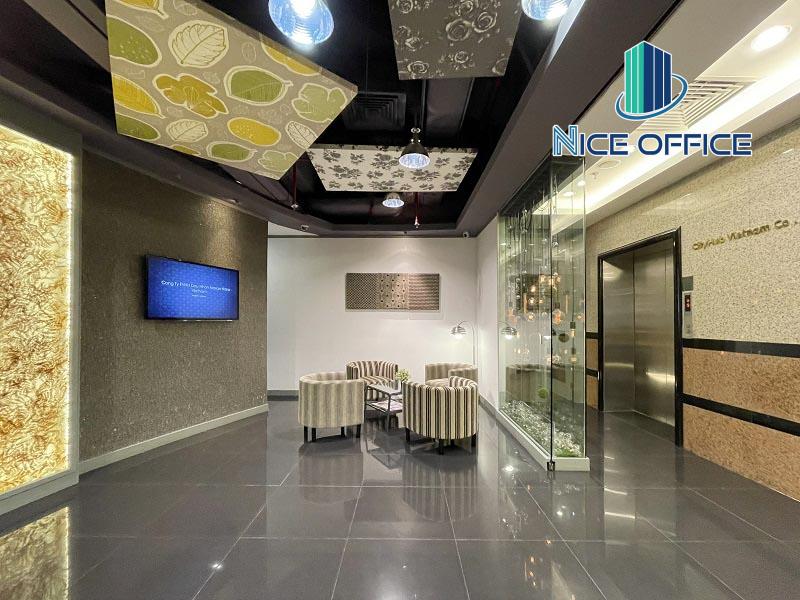 Khu vực tiếp khách chung tại văn phòng trọn gói CityHub Saigon Trade Center