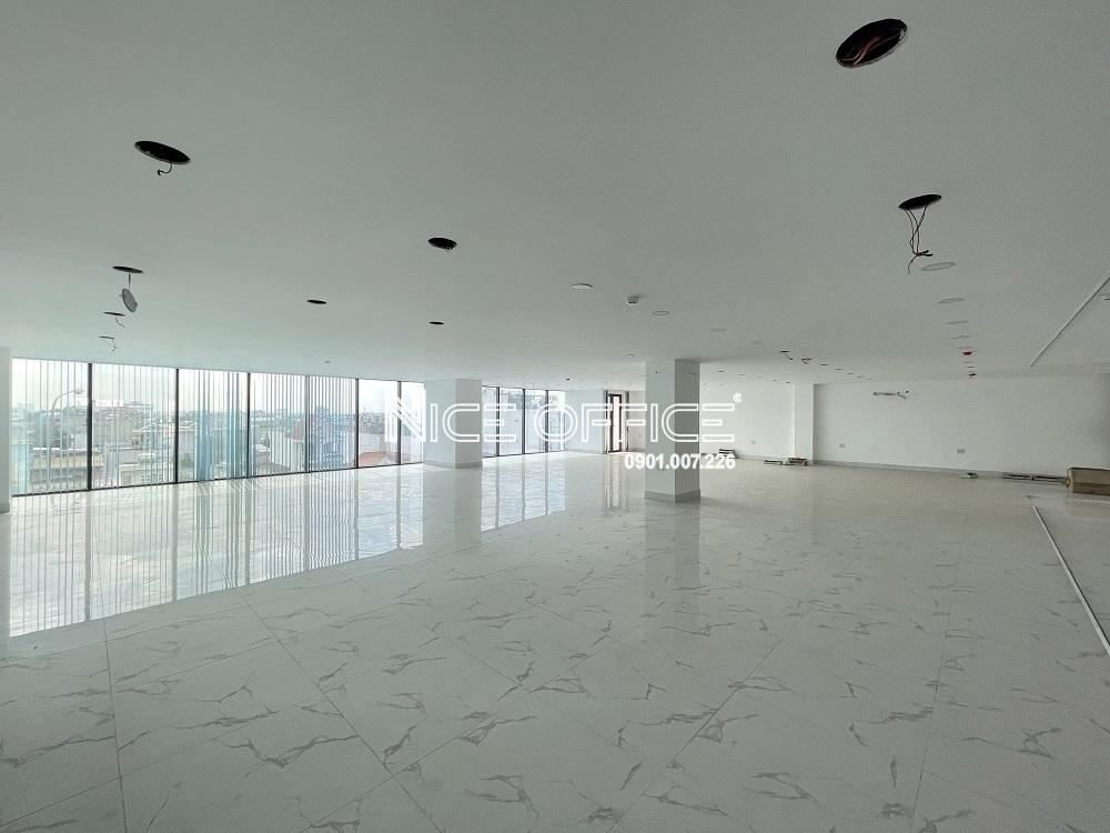 mat-bang-trong-cho-thue-tai-toa-nha-dai-phat-building