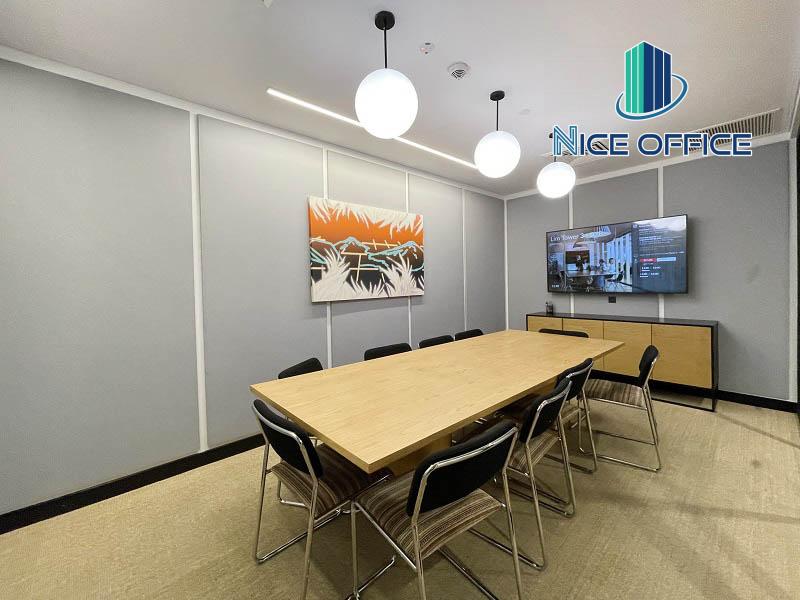 phong-hop-lon-tai-wework-lim-3-tower Phòng họp lớn tại WeWork Lim Tower 3