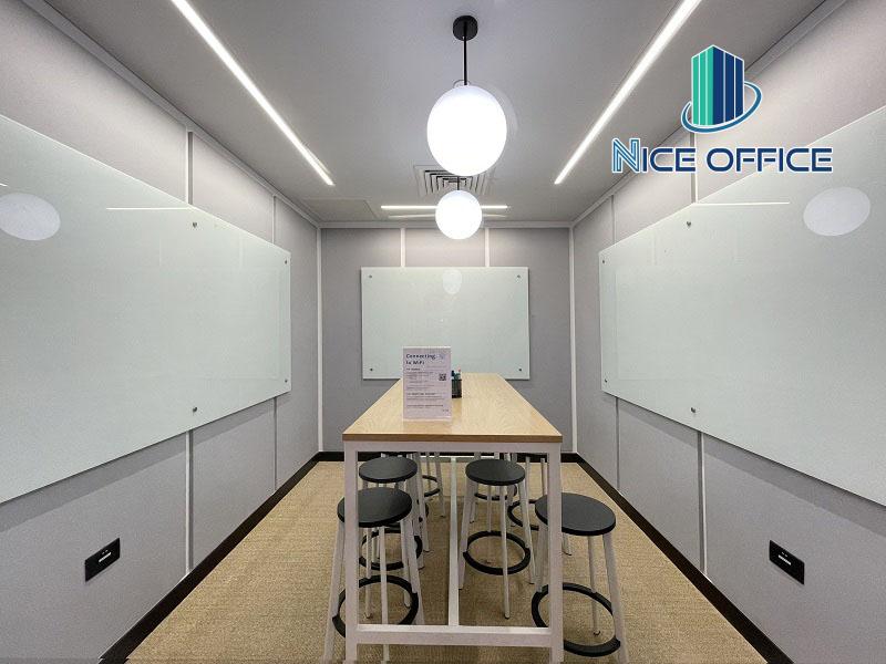 phong-hop-tai-wework-lim-tower-3-quan-1 Phòng họp tại WeWork Lim Tower 3