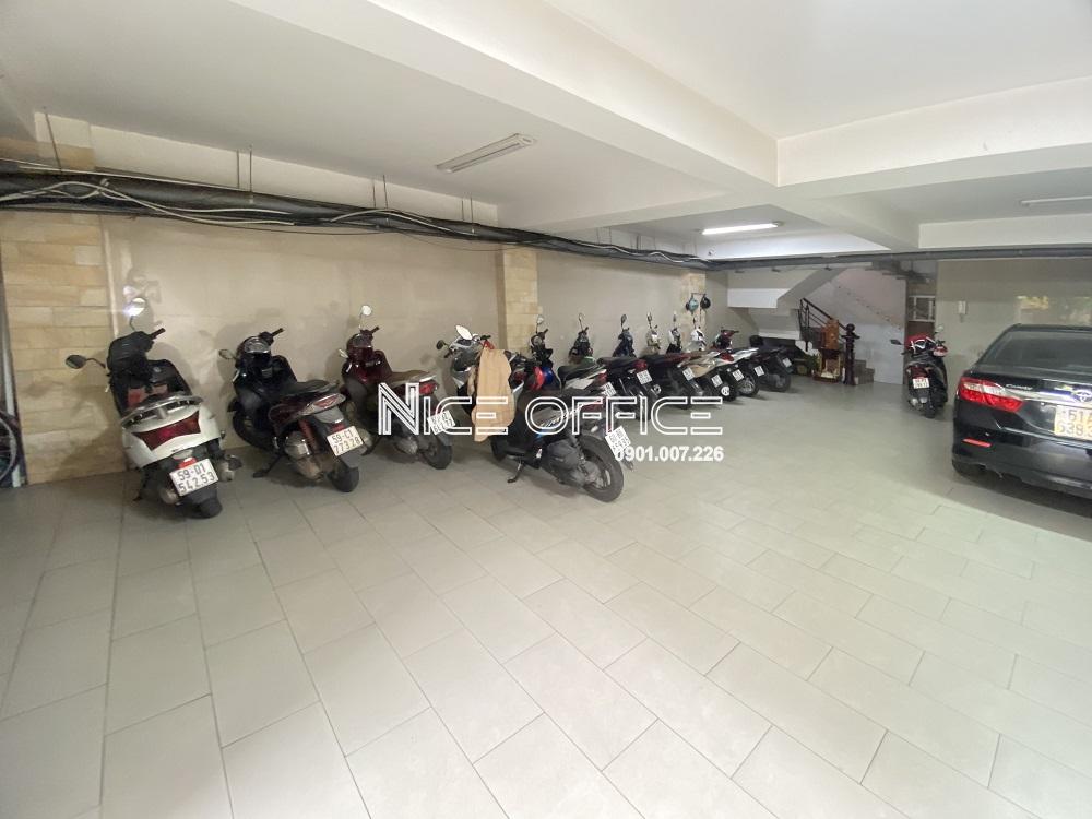 ham-xe-tai-toa-nha-xuan-truong-building