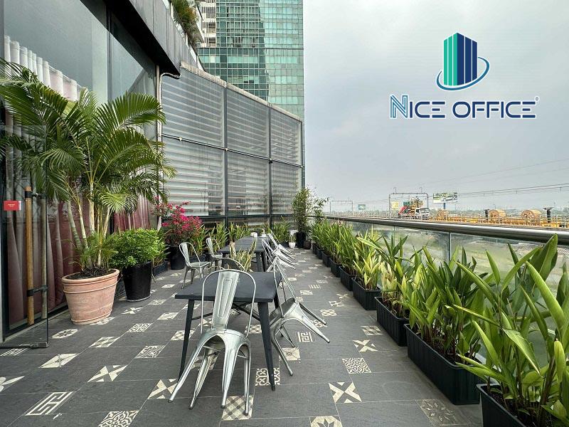 khu-vuc-ban-cong-tai-tai-toong-oxygen Khu vực ban công tại văn phòng trọn gói Toong Oxygen