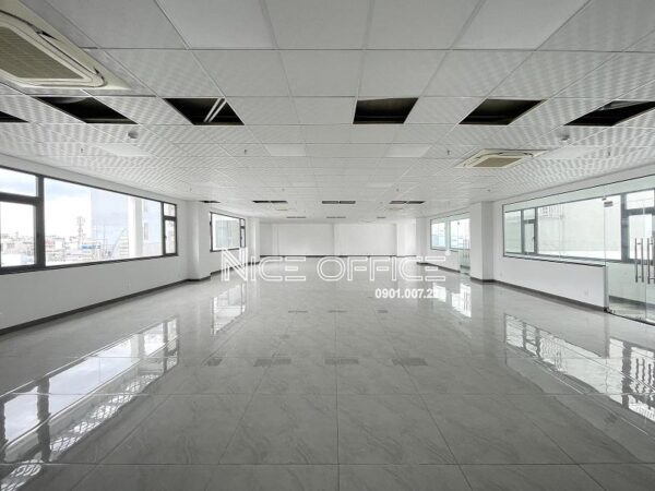 Mặt bằng trống thực tế tại tòa nhà Hạnh Office Building