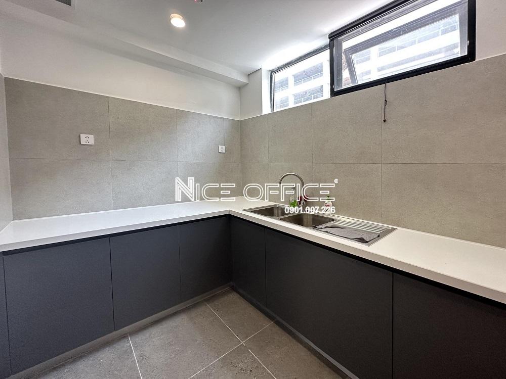 khu-vuc-pantry-tai-moi-tang-toa-nha-officehaus