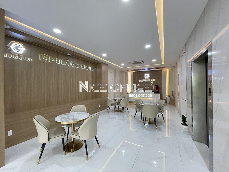 sanh-don-khach-tai-toa-nha-gro-center-quan-1