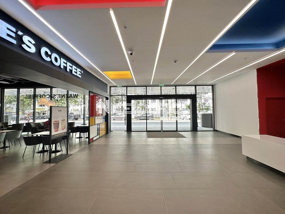 tien-ich-cafe-tai-sanh-tret-toa-nha-officehaus