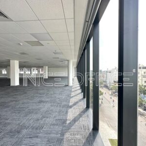 View đường Bờ Bao Tân Thắng nhìn từ tầng 5 tòa nhà OfficeHaus