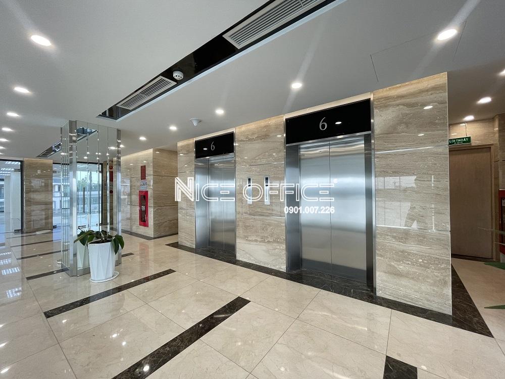 hai-thang-may-tai-toa-nha-bsi-tower-quan-thu-duc