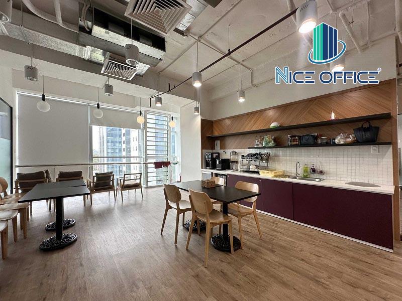Khu vực pantry tại văn phòng trọn gói Circo Điện Biên Phủ