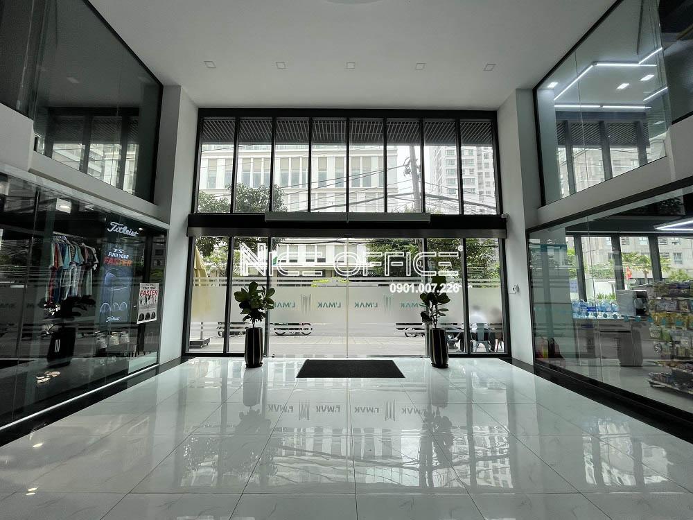 sanh-tret-tai-toa-nha-l'mak-hong-ha-plaza