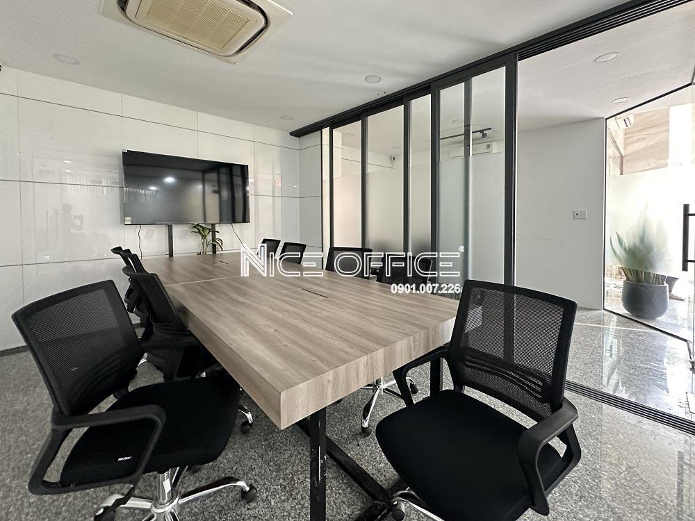 phong-hop-tai-tang-tret-toa-nha-more-n1-dien-bien-phu