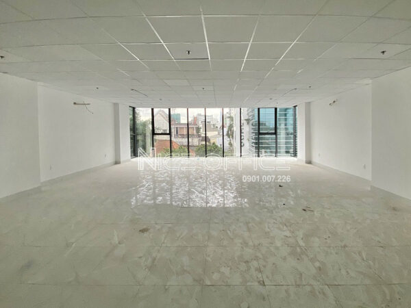 Mặt bằng trống tại tòa nhà Lam Sơn Building