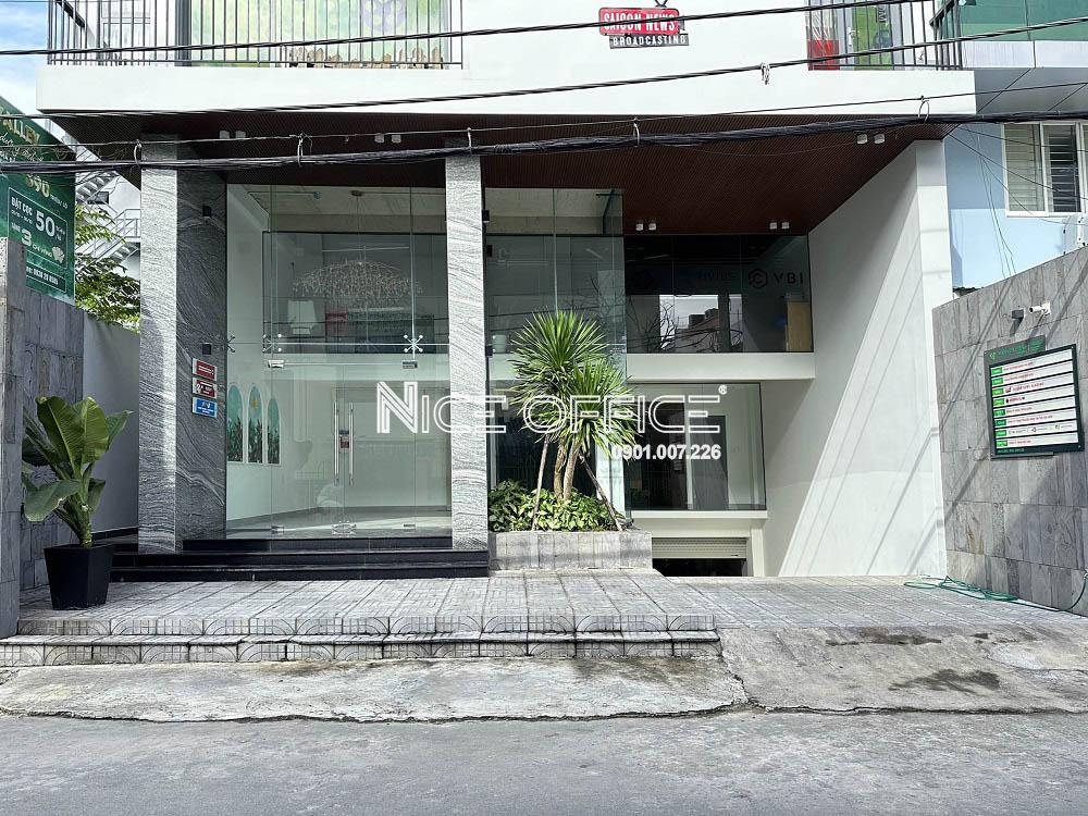 mat-tien-toa-nha-m-o-r-e-building-duong-ung-van-khiem-quan-binh-thanh