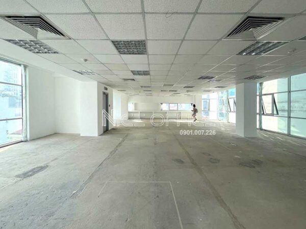 Sàn văn phòng điển hình tại tòa nhà Savista Realty