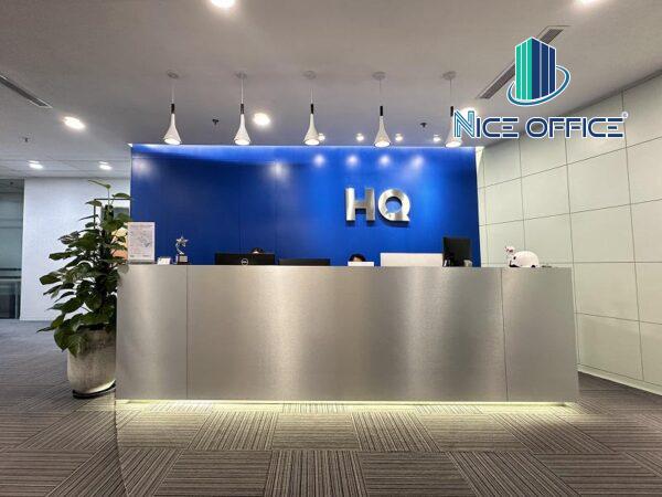 Lễ tân tại văn phòng trọn gói HQ Saigon Tower