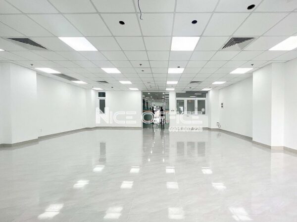 Mặt bằng trống tại tòa nhà Halo Cao Thắng