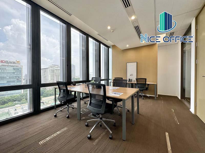 Phòng làm việc 6 chỗ tại Regus Deutsches Haus