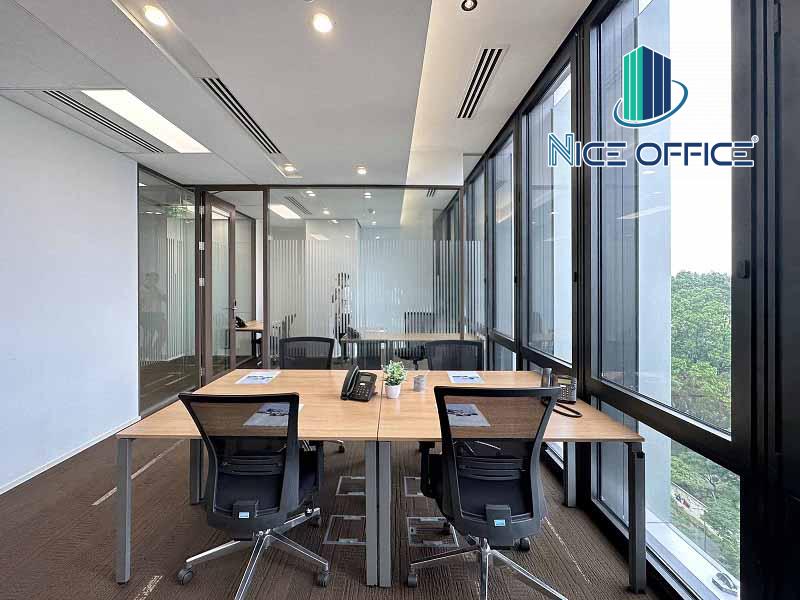 Văn phòng trọn gói có phòng riêng cho quản lý tại Regus Deutsches Haus