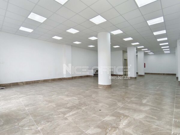 Mặt bằng trống tại tầng trệt tòa nhà Halo Building Hai Bà Trưng