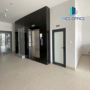 Thang máy tại tòa nhà Metro View Building