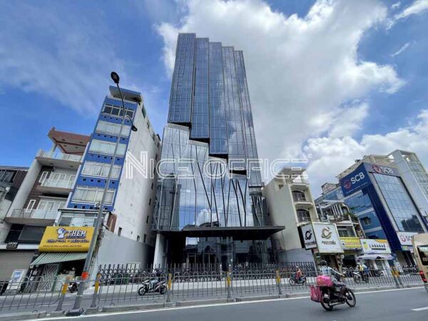 Tòa nhà L'MAK 68 Phan Đăng Lưu, Phú Nhuận